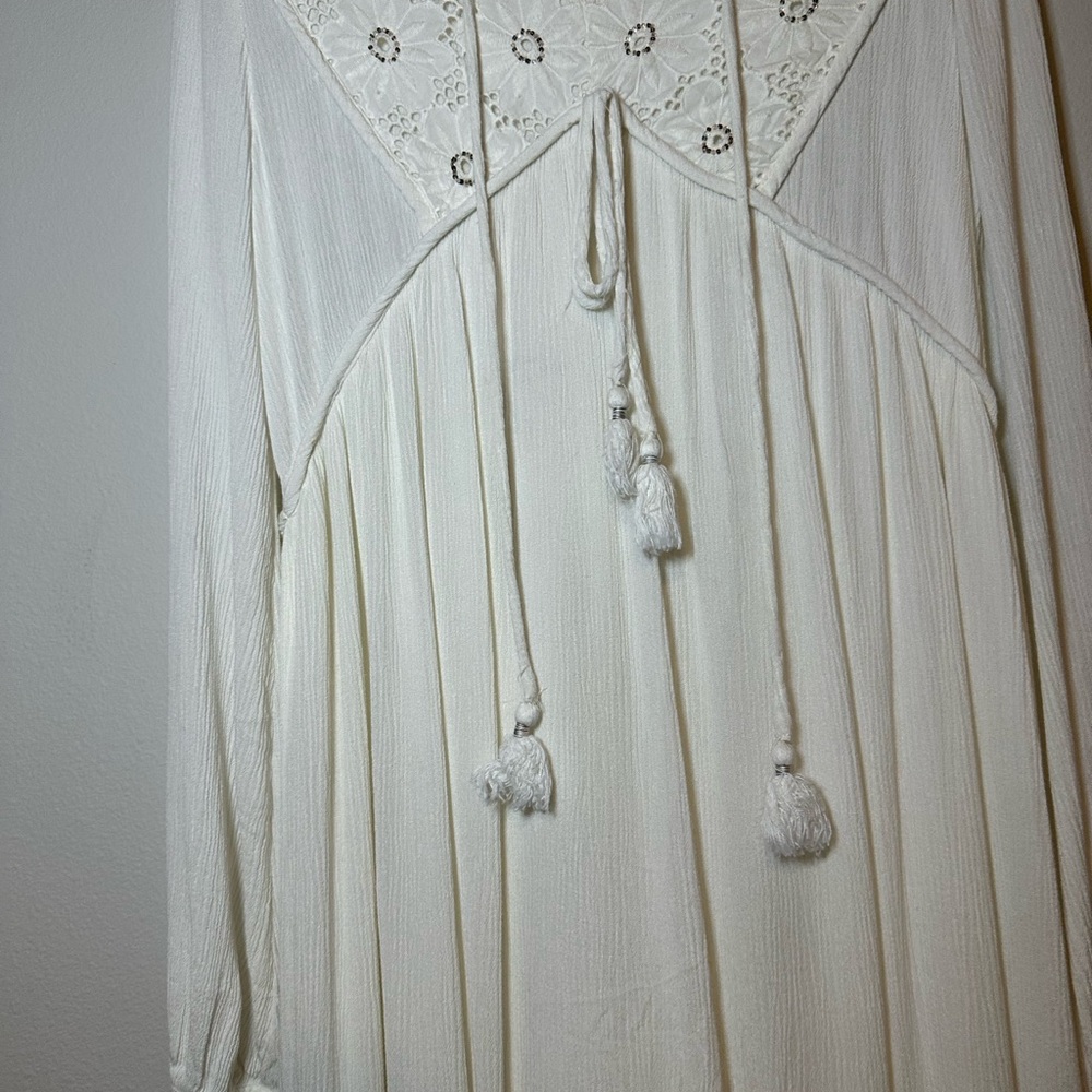 Knox Rose Cream Long Sleeve Dress with Embroidery - Picture 5 of 12